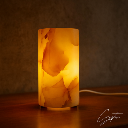 Lampe en Onyx du Maroc : Lumière Apaisante et Élégance Naturelle