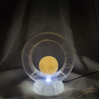 Lampe  "Éclat Lunaire" en Sélénite